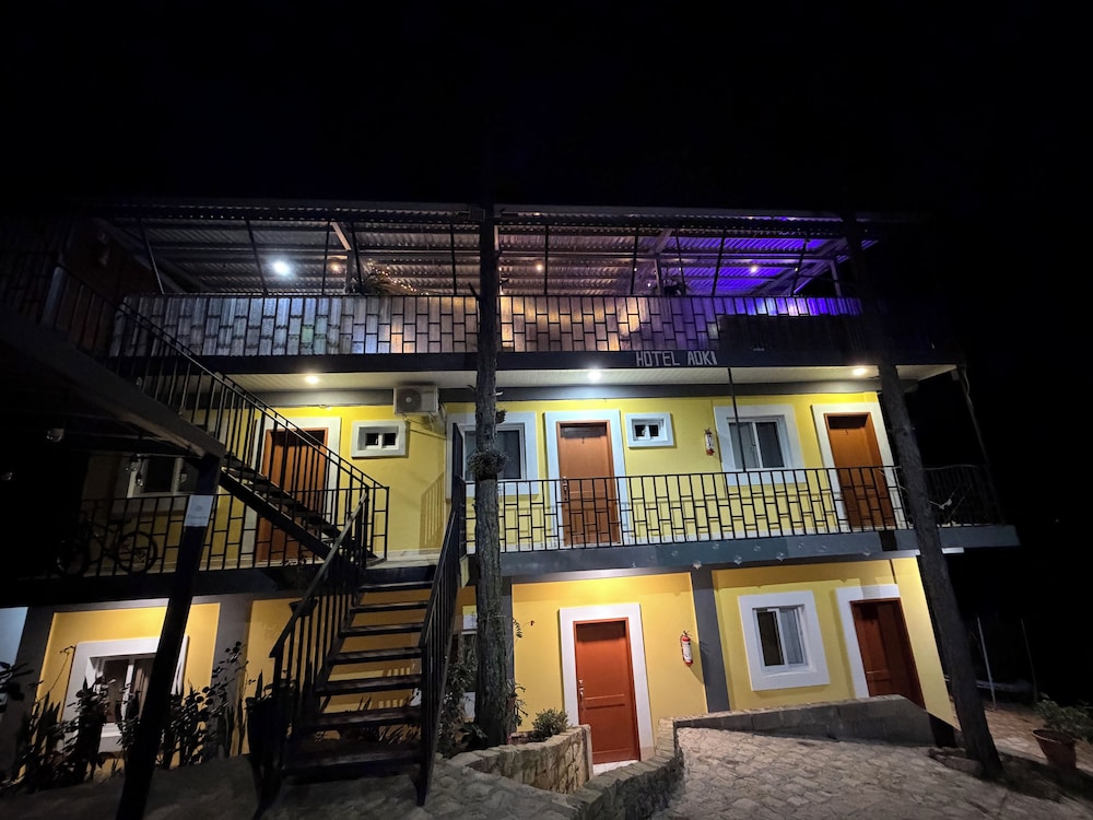 Hotel Aoki valle de ángeles in Valle De Angeles, Honduras
