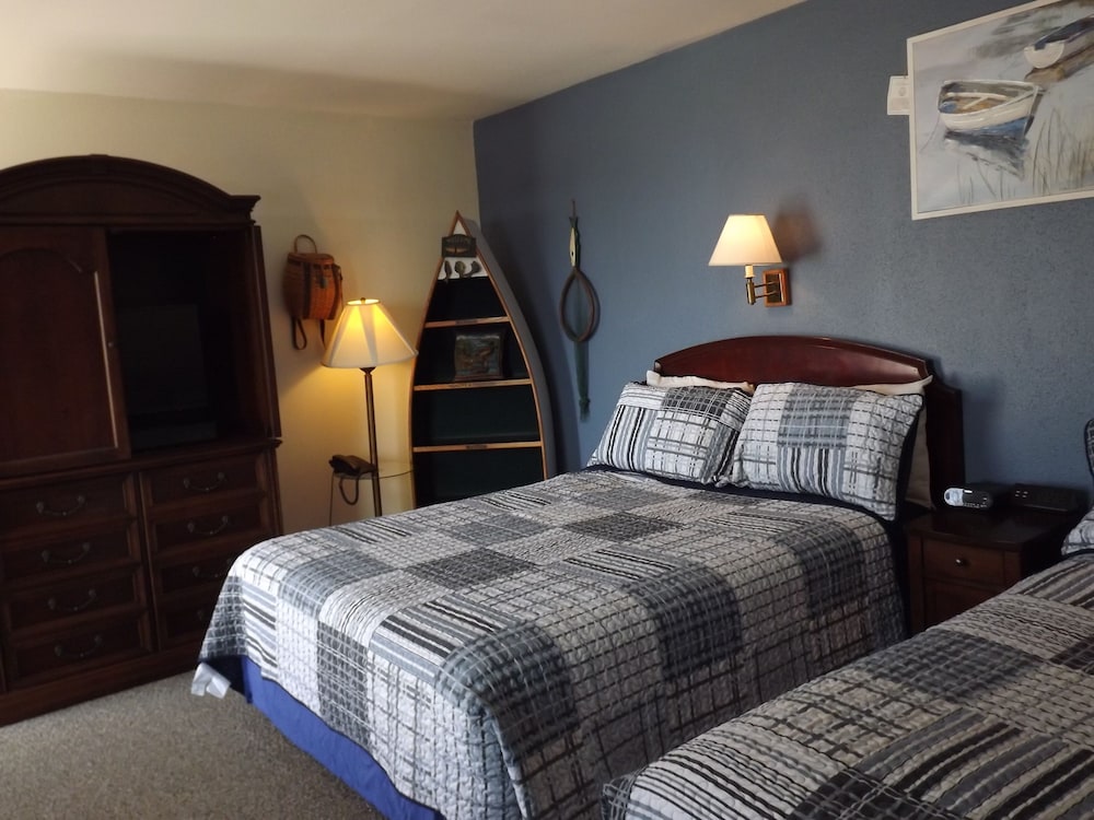 Crest Country Inn - photo 33