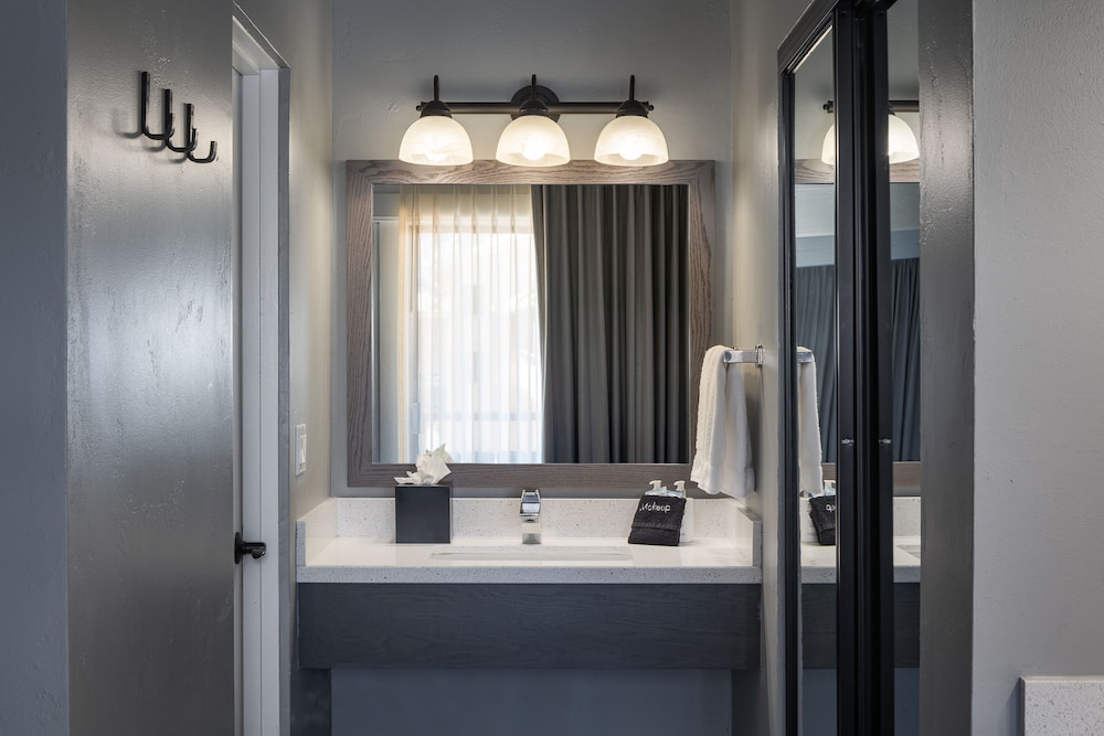 Tamarack Lodge - photo 23