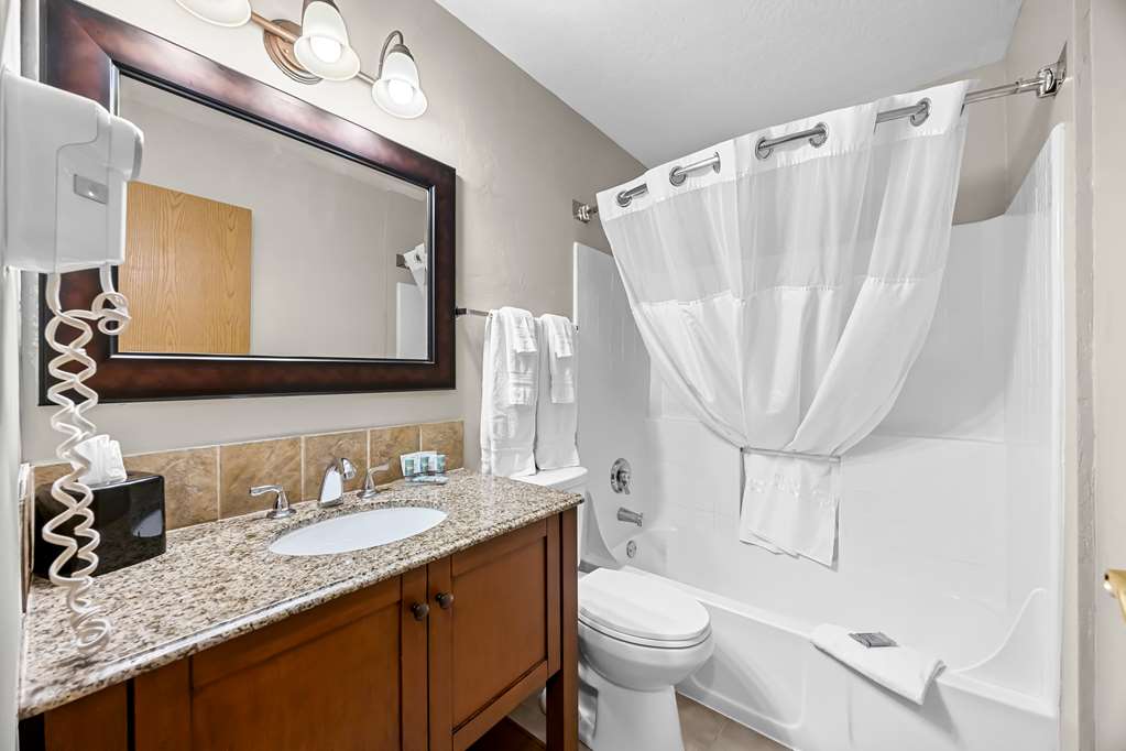 Best Western Inn At The Rogue - photo 32