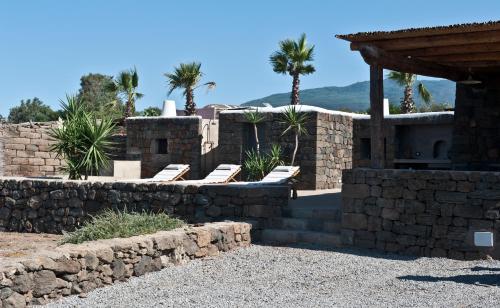 Dammuso Yucca e Dammuso Zuebi Paradiso a Pantelleria Internet WI FI in Pantelleria, Italy