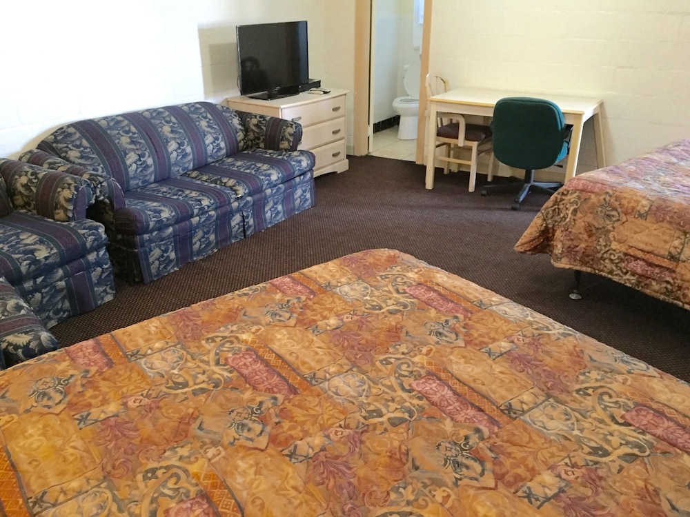 Withlacoochee Motel - photo 8