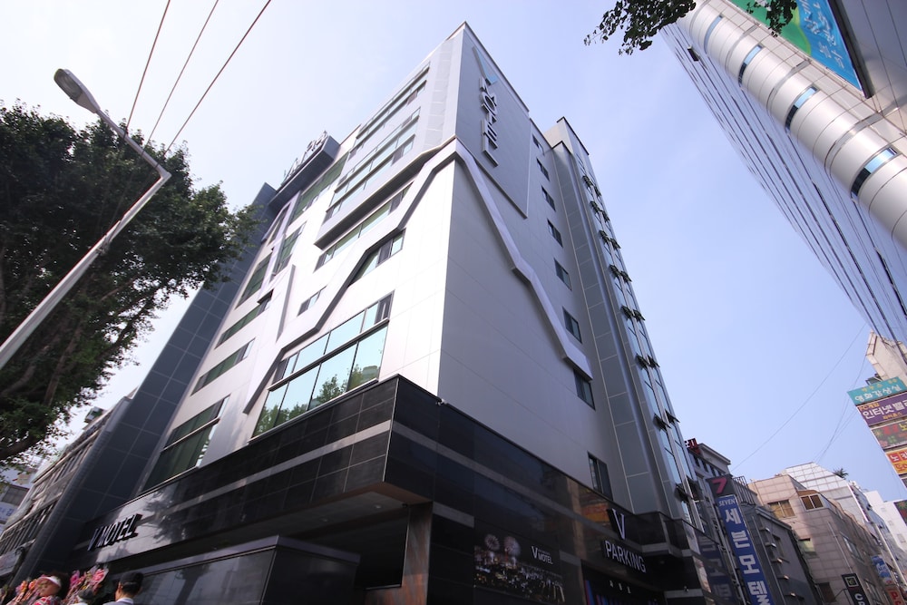 V Hotel — Toseong
