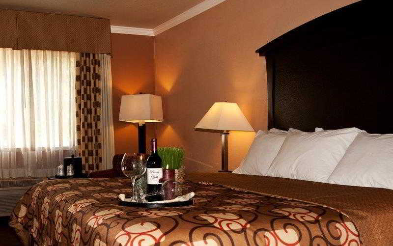 Best Western Orchard Inn - photo 7