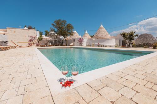 Trulli Zaccano con Piscina Privata in Cisternino, Italy