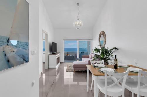 The View. Apartment in Omis Nemira. — 4-Star Luxury Hotel in Omis, Croatia