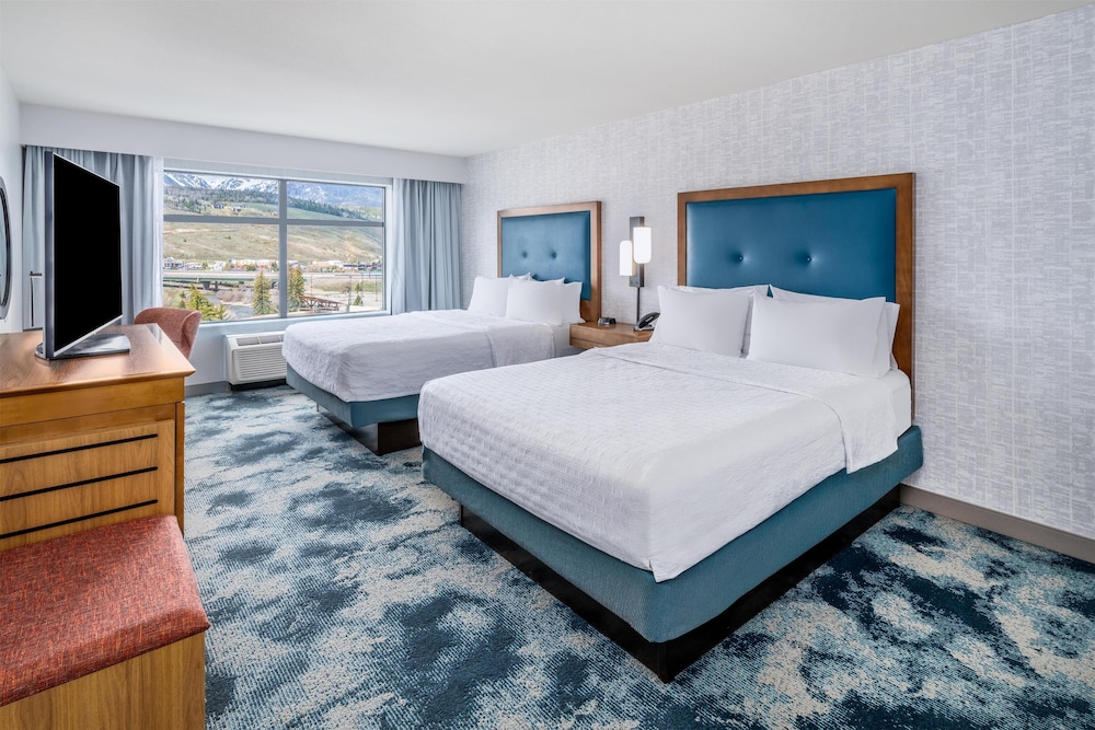 Hampton Inn & Suites Silverthorne - photo 16