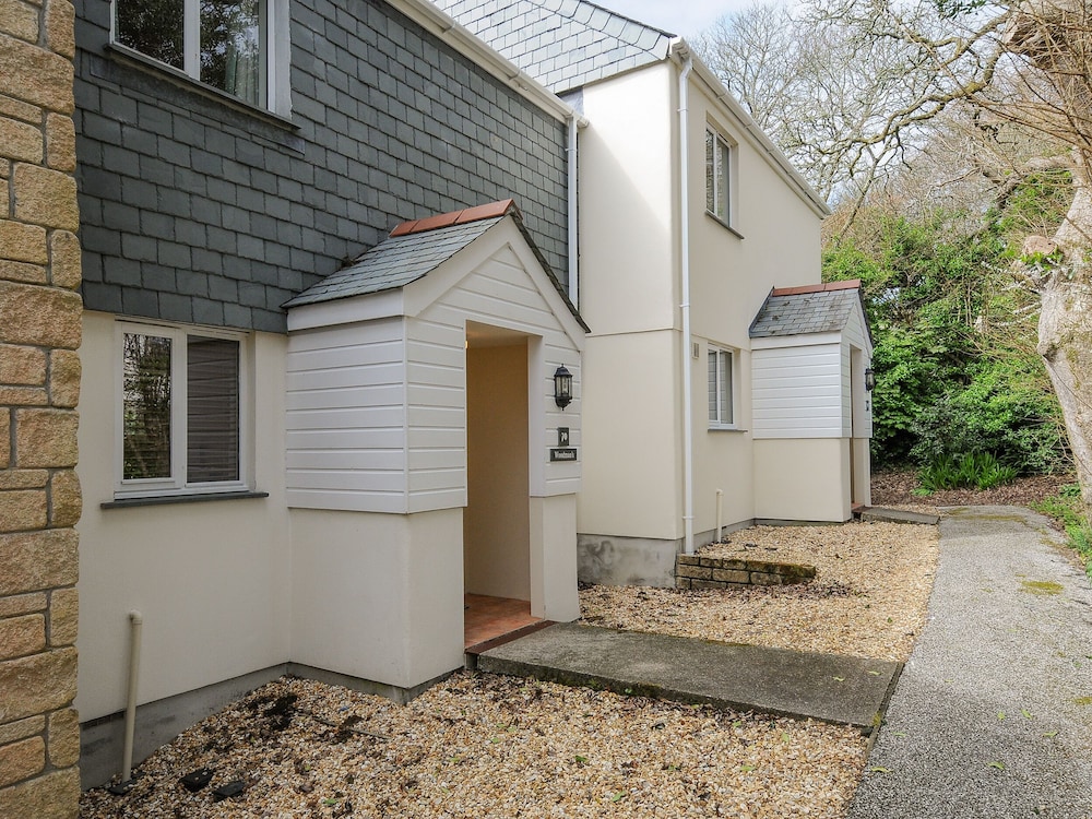 Woodmans Cottage — 4-Star Luxury Hotel in Falmouth, United Kingdom