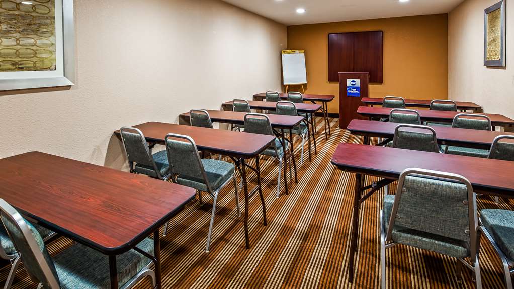 Best Western Cape Cod Hotel - photo 4