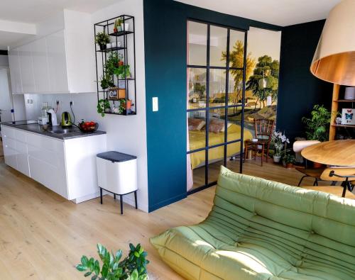 Loft Spirit 15 Minutes Walk from Eiffel Tower