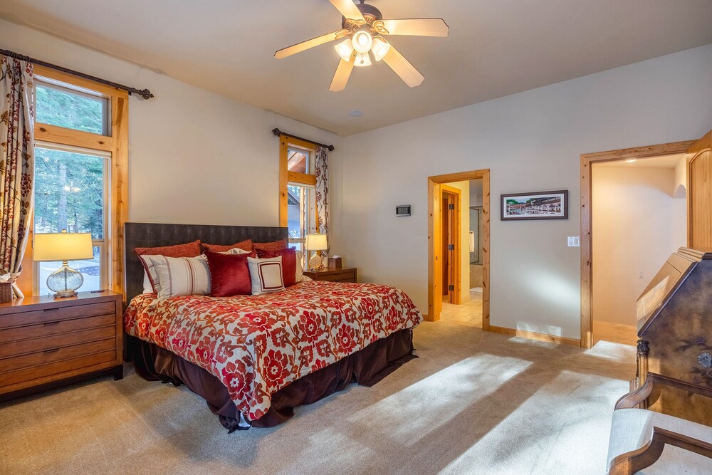 Wooded Luxury at Tahoe Donner - photo 3
