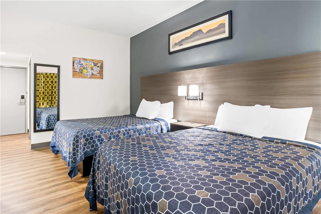 Econo Lodge Jesup GA - photo 21