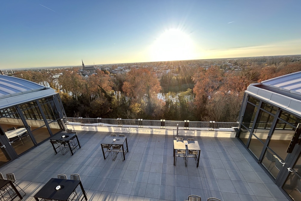 Dali Hôtel Montauban — 4-Star Luxury Hotel in Montauban, France