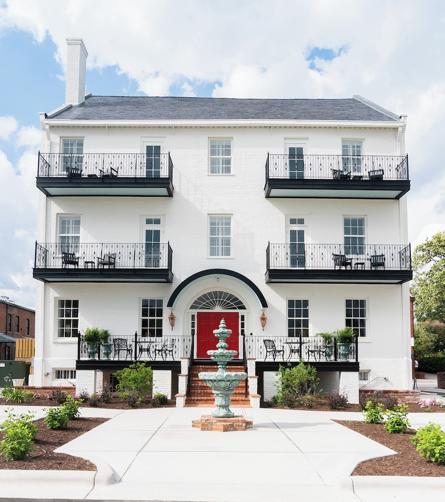 The Harvey — New Bern