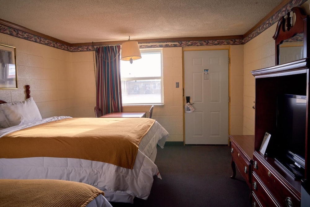 South Wind Inn - photo 9