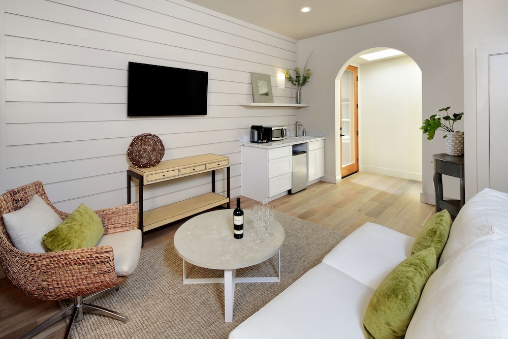Rockhouse Suites - photo 6