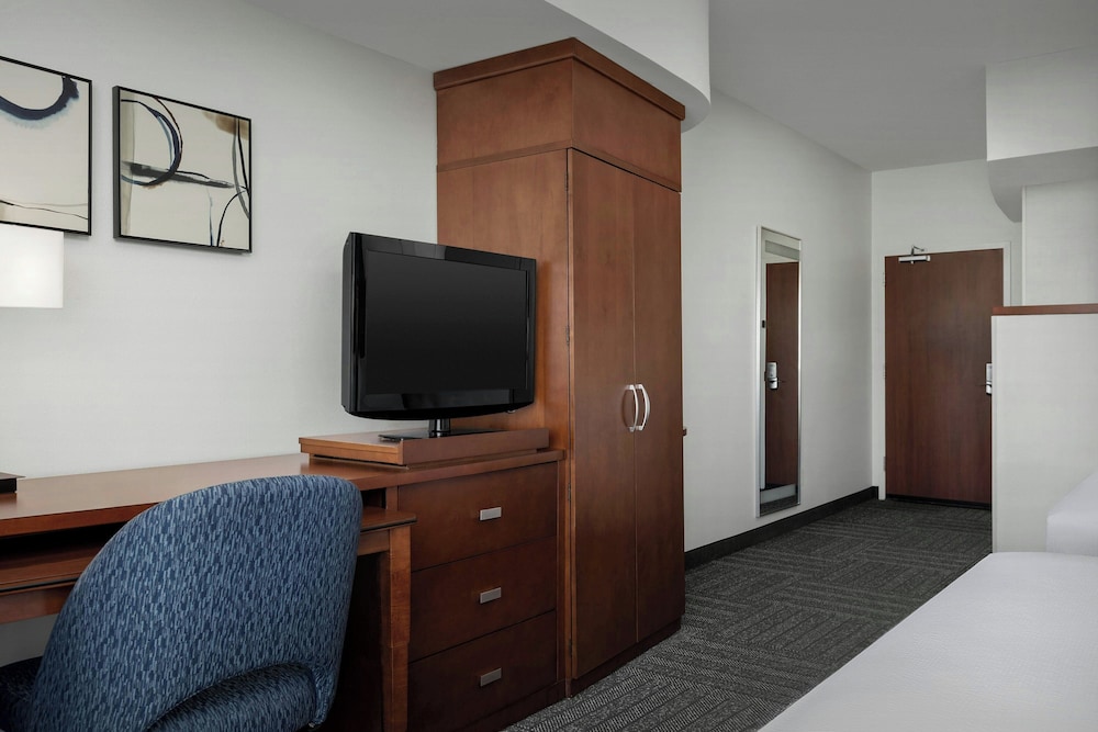 Courtyard by Marriott Salisbury NC - photo 8