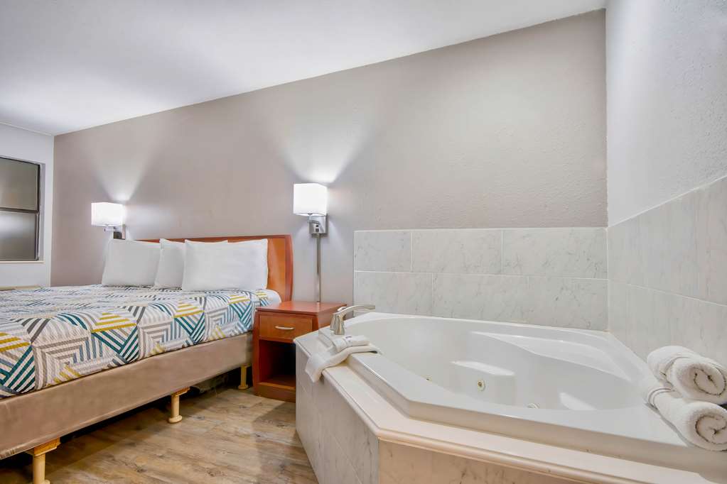 Motel 6 Abbeville LA - photo 18