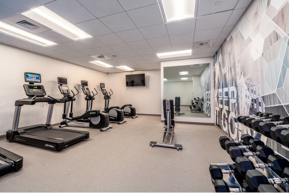SpringHill Suites by Marriott Oakland Airport - photo 7
