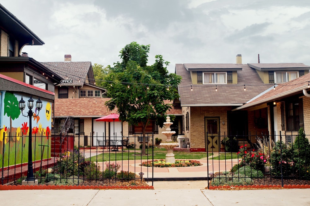 The Crest Motel in Colorful Colorado in Sterling, United States