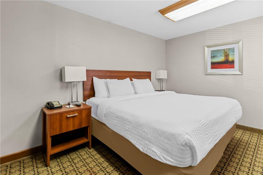 Clarion Inn Cranberry Township - photo 32