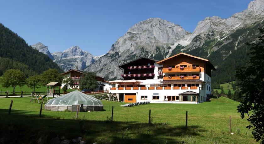 Berghotel Lammerhof — St Martin Of Tennengebirge