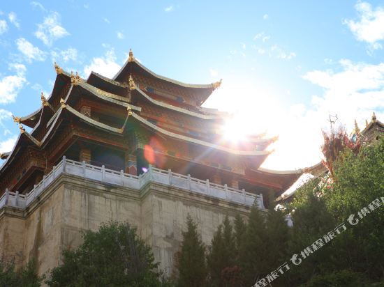 Corleone Hotel in Shangri-La, People's Republic of China