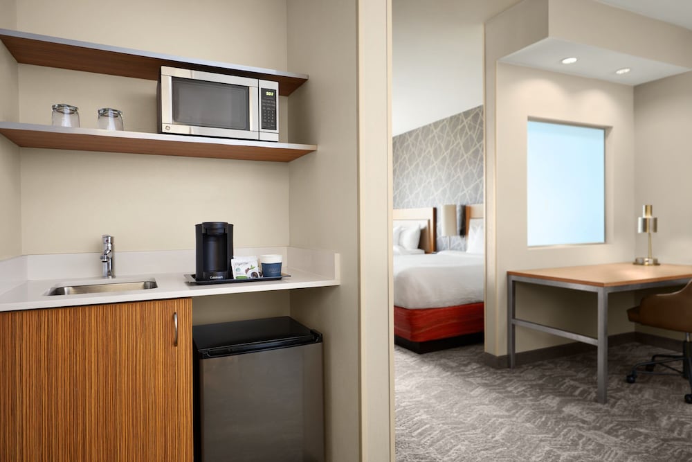 SpringHill Suites St. Louis Brentwood - photo 8