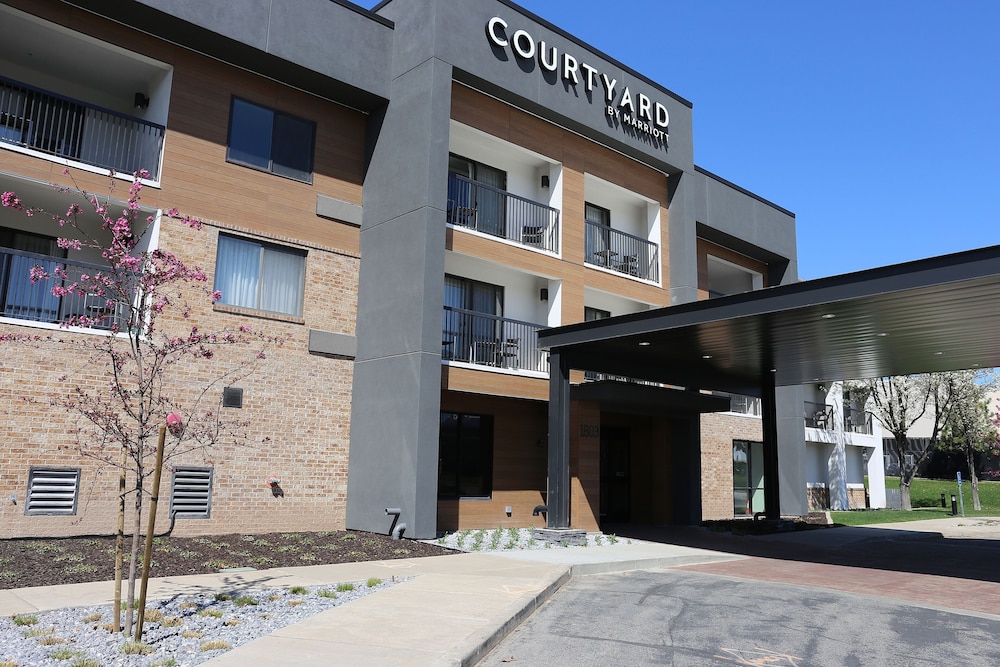 Courtyard by Marriott Layton - photo 29