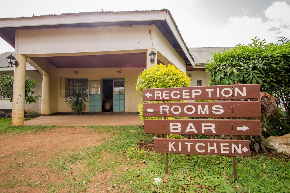 Engo Airport Resort Kitale in Nairobi, Kenya