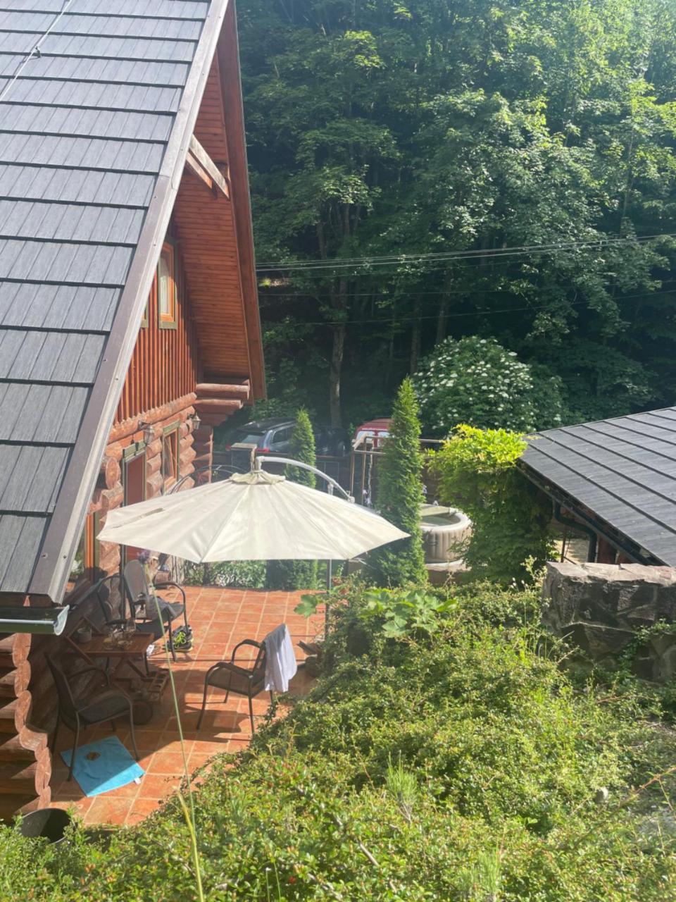 Chata Lišiačik in Unknown City, Slovakia