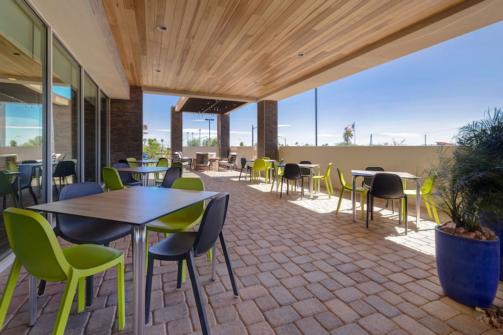 Home2 Suites by Hilton Las Vegas Northwest - photo 48