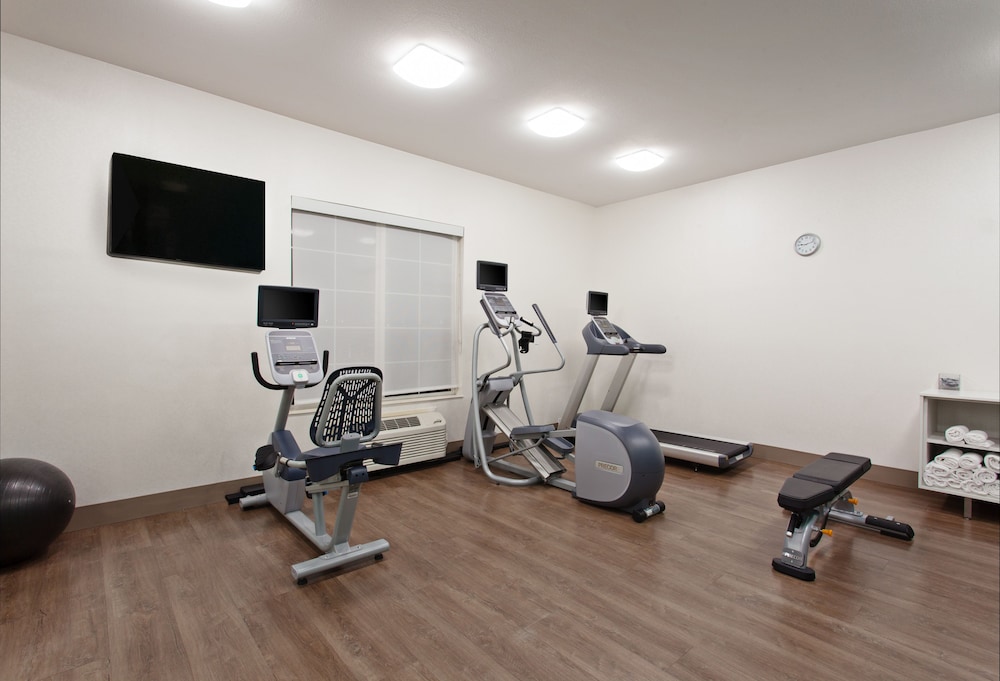 Holiday Inn Express Hotel & Suites Oakland Airport by IHG - photo 15