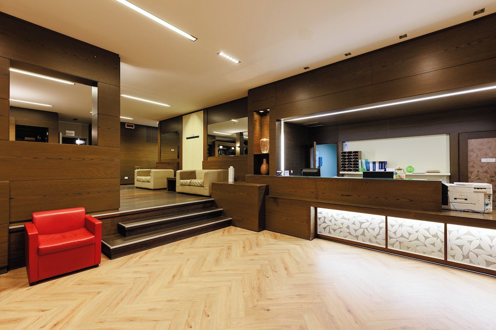 Hotel Villa delle Rose — hotel in Oleggio