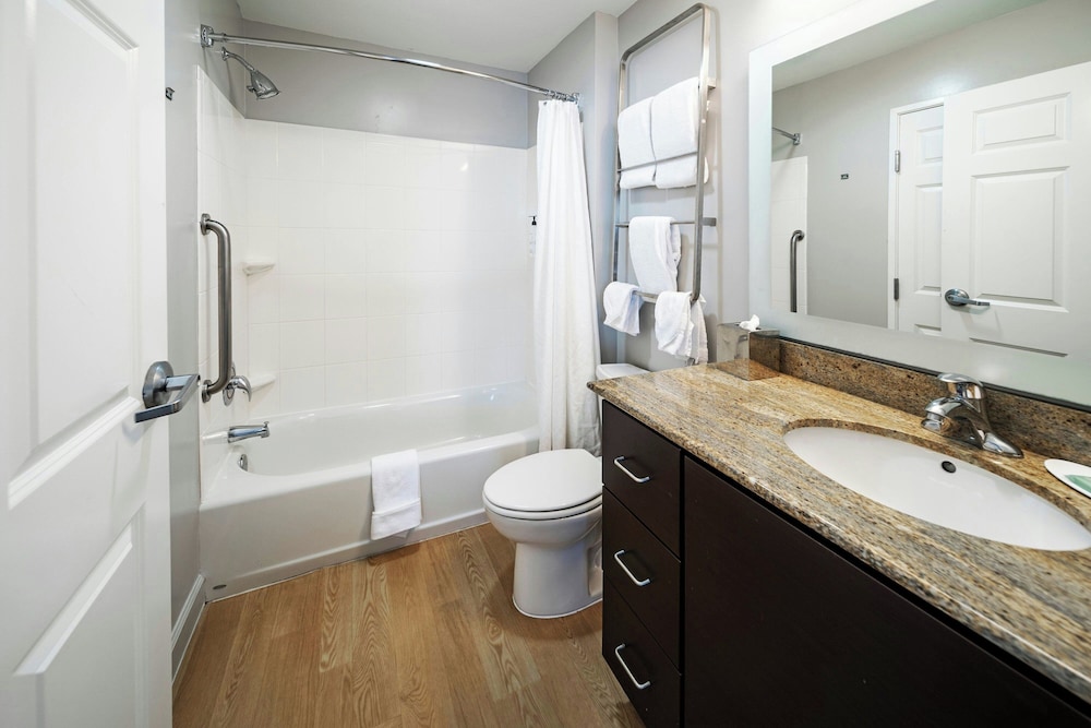 Towneplace Suites by Marriott Broken Arrow - photo 40
