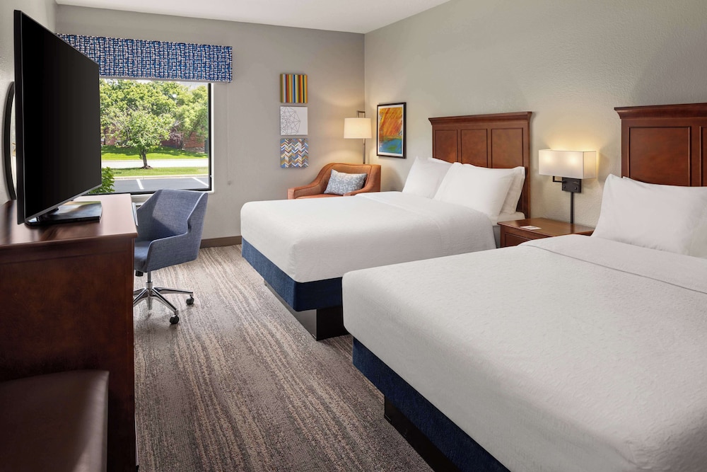 Hampton Inn Minneapolis NW Maple Grove - photo 6