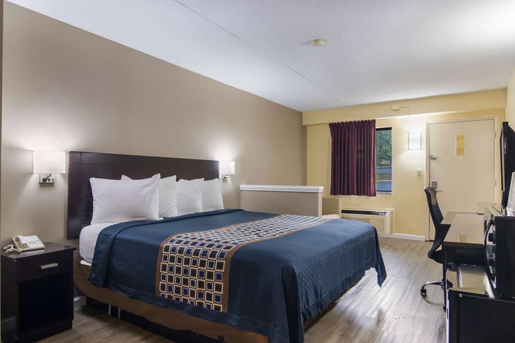 Rodeway Inn & Suites Monroeville Pittsburgh - photo 26