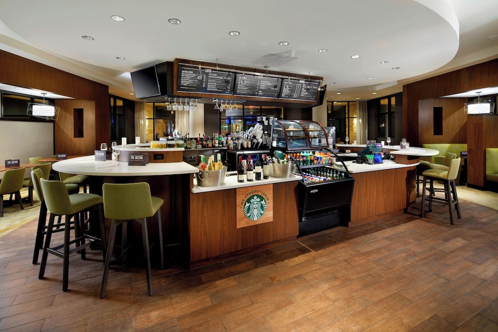 Courtyard by Marriott San Antonio Six Flags at The Rim in San Antonio, United States