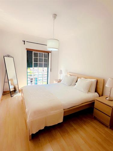 Elegant Getaway II Lisbon 2 bedroom apartment in Montijo — 4-Star Luxury Hotel in Atalaia, Portugal