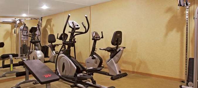 Howard Johnson Express Inn Bronx - photo 15