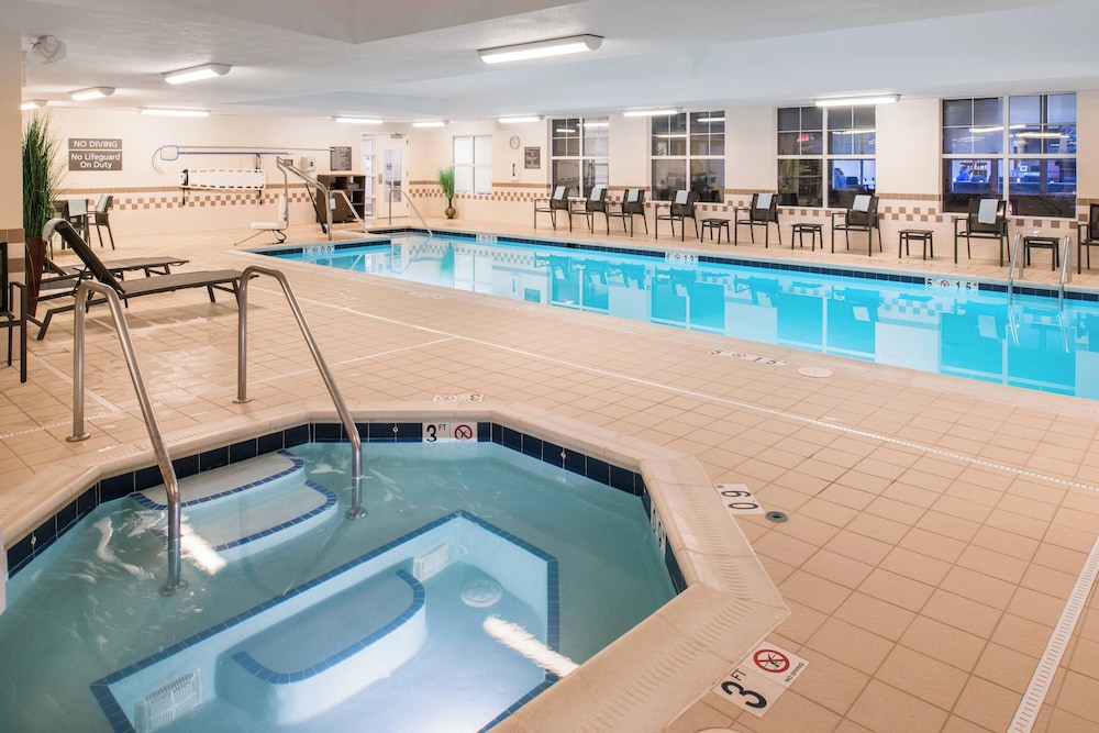 Residence Inn by Marriott Harrisonburg - photo 16
