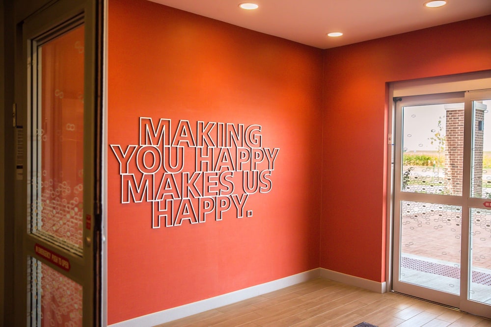 Hampton Inn Pontiac - photo 3