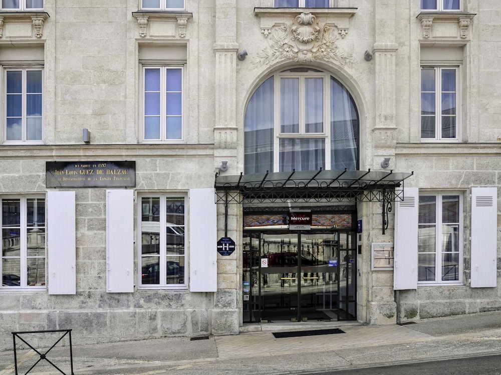Mercure Angouleme Hotel de France in Angouleme, France