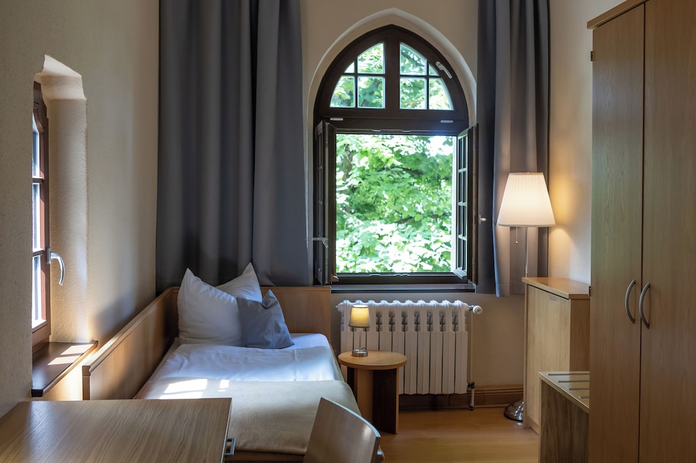 Klosterhotel Lehnin — hotel in Kloster Lehnin