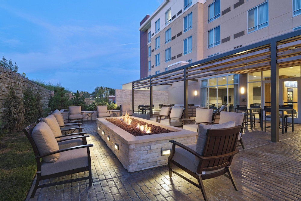 Courtyard by Marriott St. Louis Brentwood - photo 29