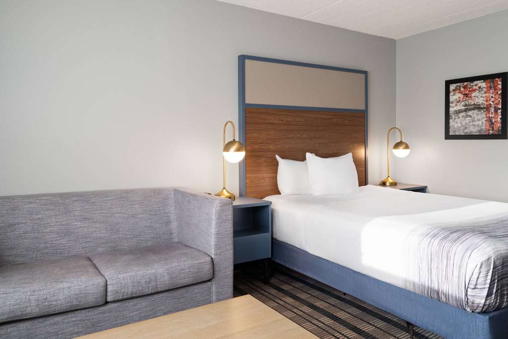 AmericInn by Wyndham Beaver Dam - photo 27