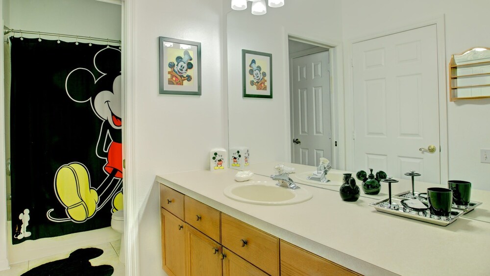 London Condo At Windsor Palms Resort - photo 14