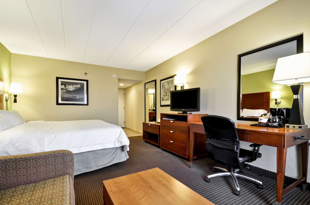Hampton Inn Chicago Gurnee - photo 21