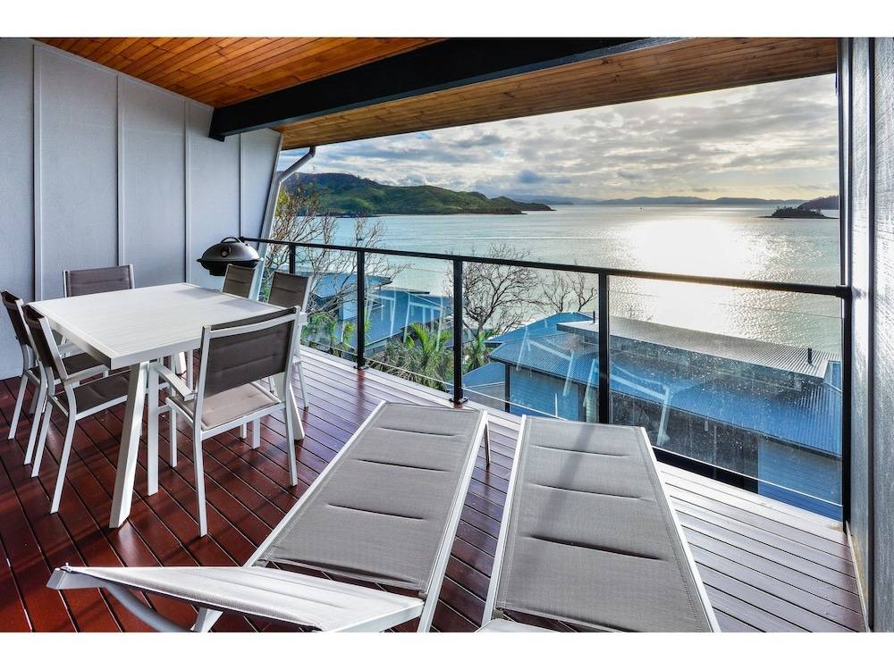 Shorelines 31 — 4-Star Luxury Hotel in Whitsundays, Australia