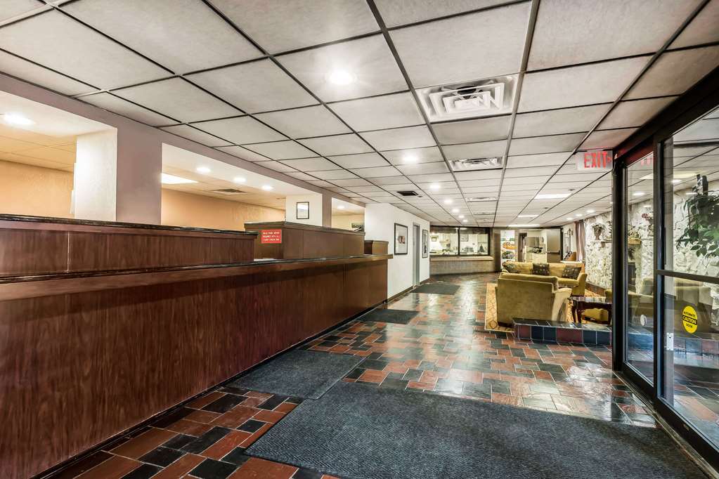Quality Inn & Suites Binghamton Vestal - photo 2